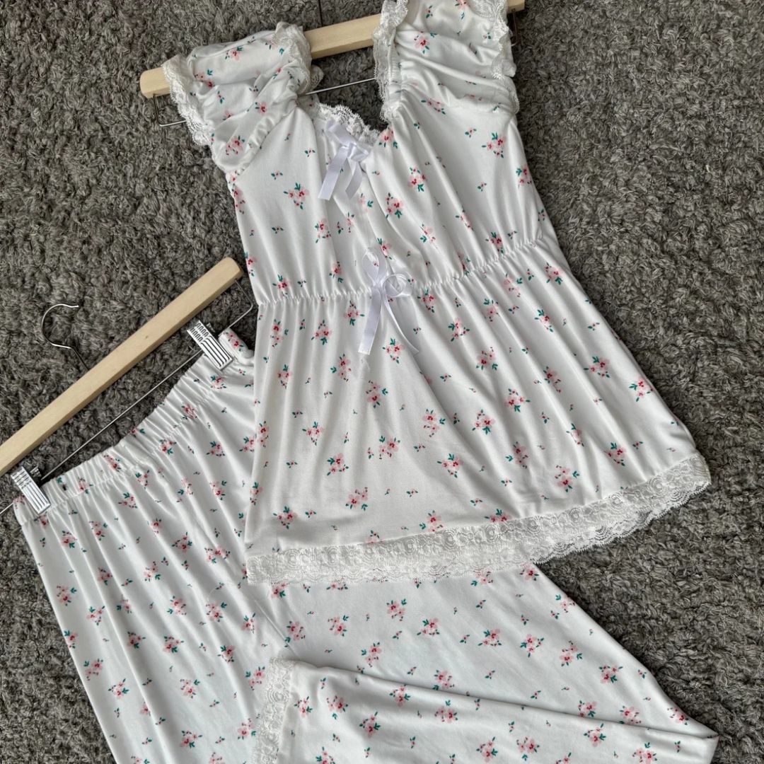 Delicate Blossom pajama