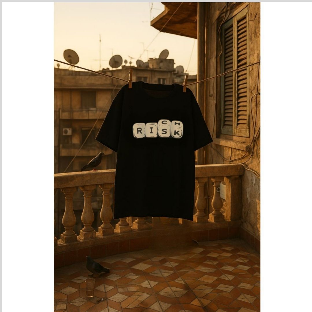 Risk oversized tee