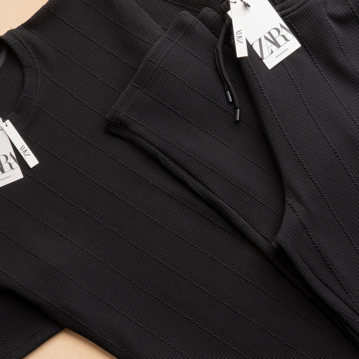 Jacquard Set ( T-shirt & Pants )