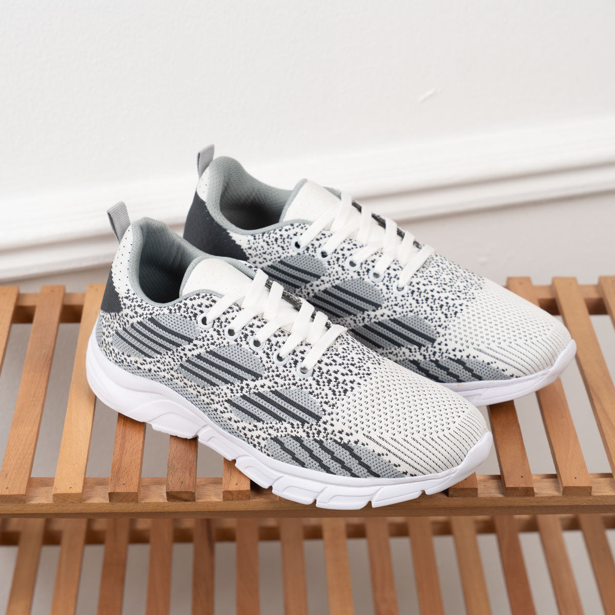 Glide Knit Sneakers