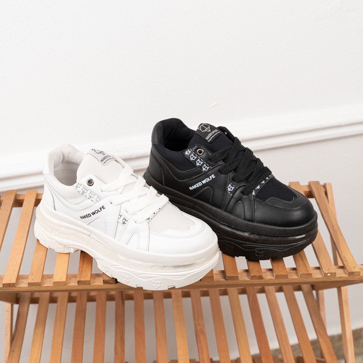 Apex sneakers