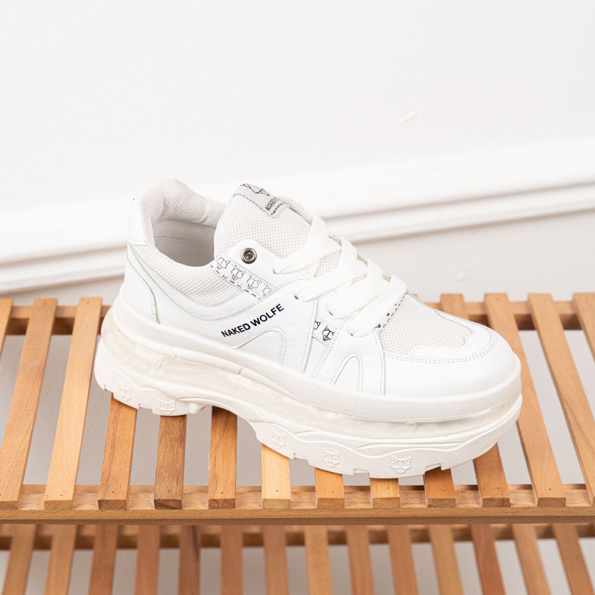 Apex sneakers