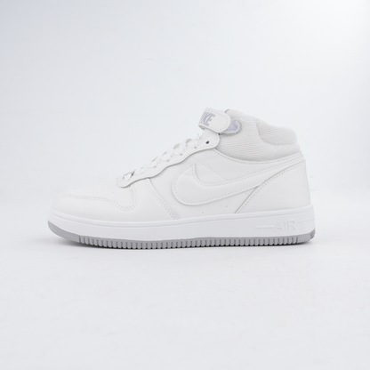 Mid Sneakers