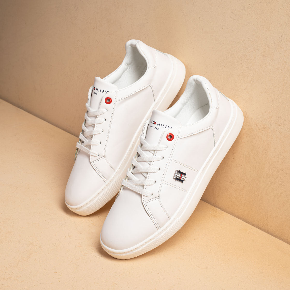 SwiftMove Sneakers