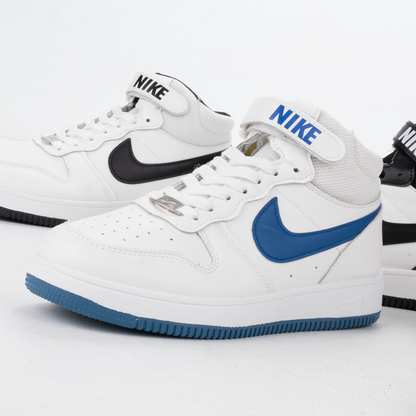 Mid Sneakers