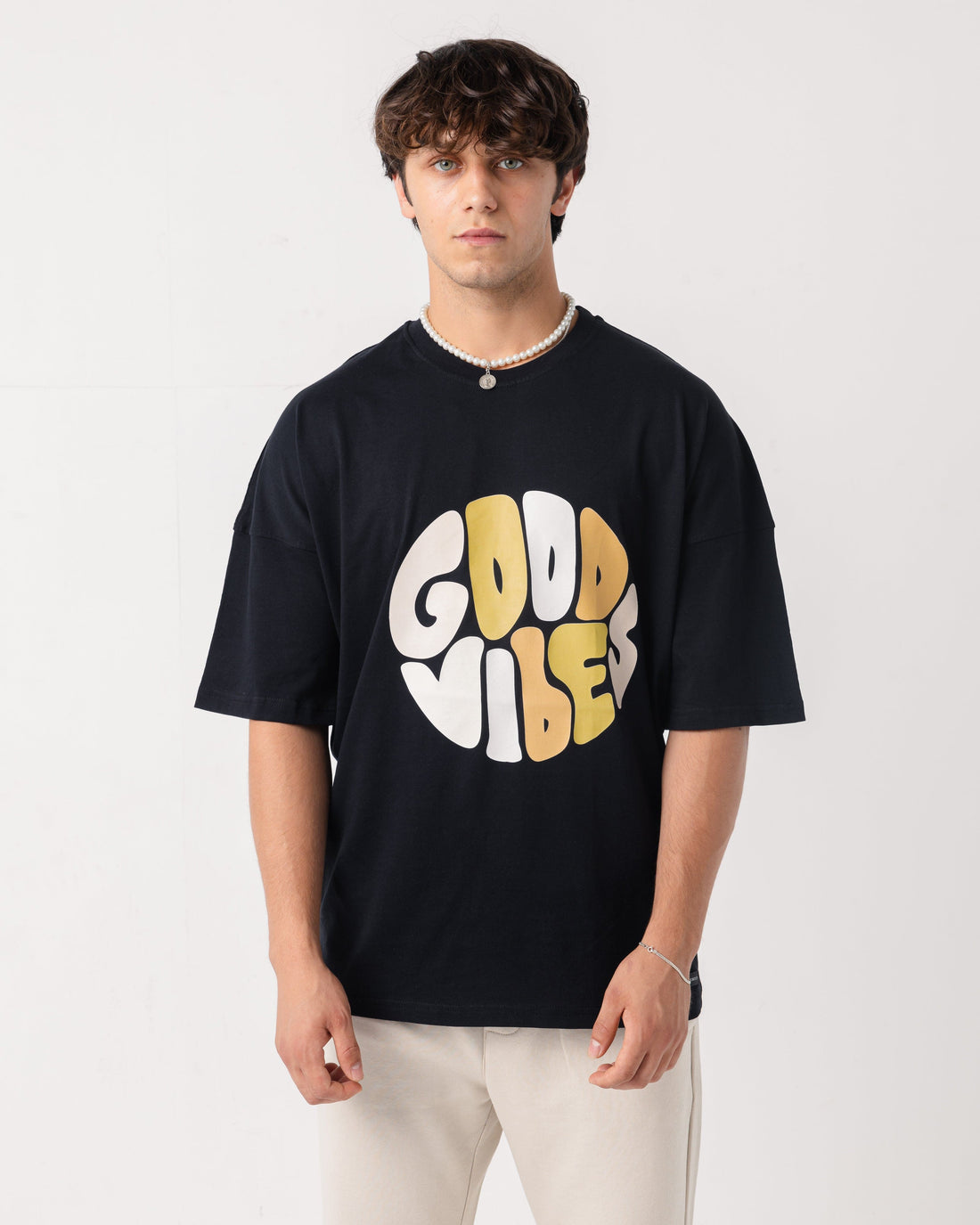 Good vibes oversized tee